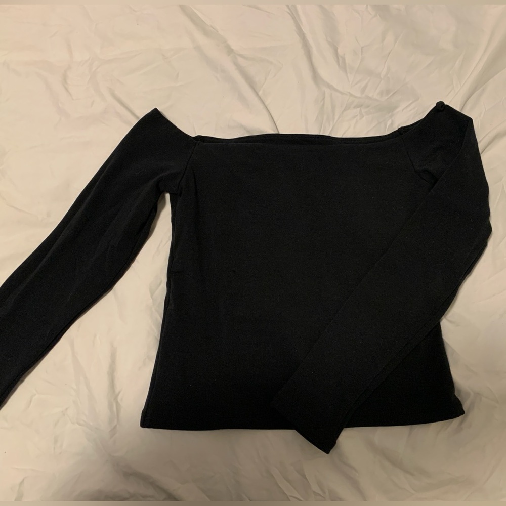 NWOT Abercrombie Bra-Free Off-The-Shoulder Long-Sleeve Top - Picture 2 of 4